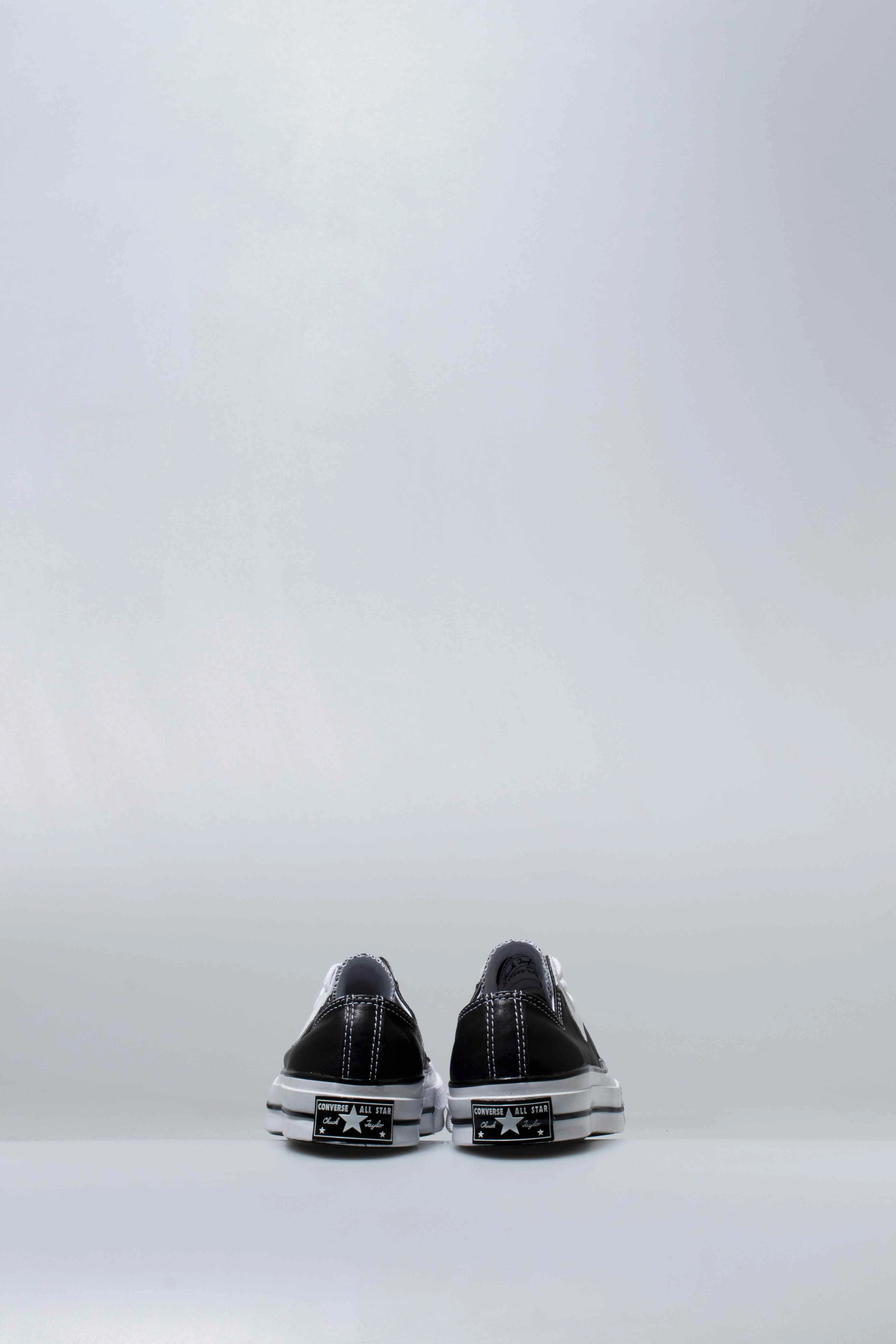 Chuck 70 Mission Ox Womens Lifestyle Shoe - Black/White