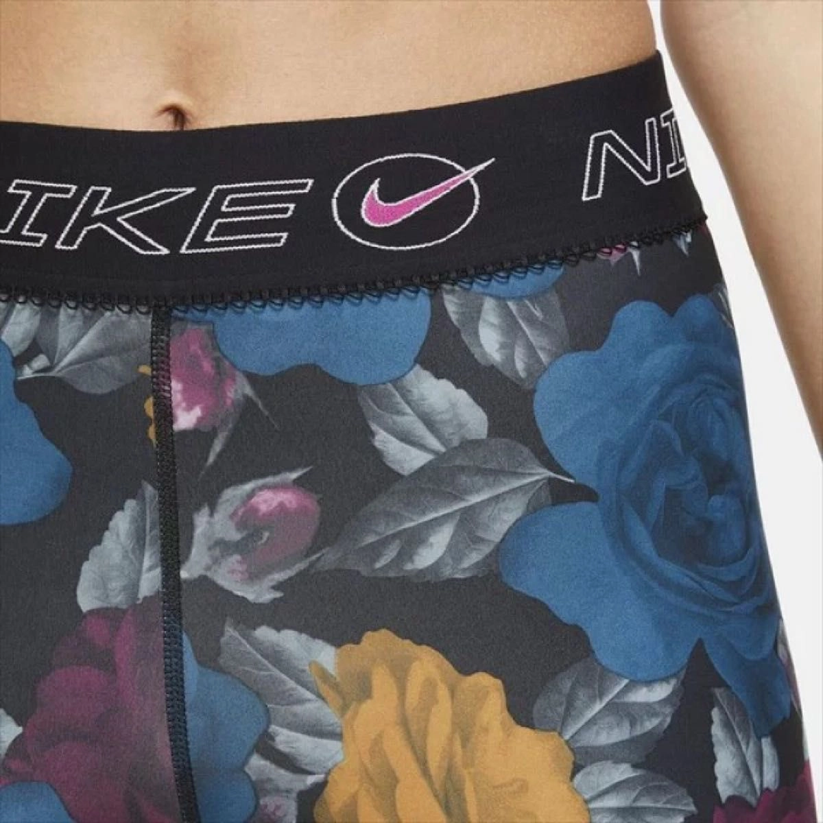 Nike Icon Clash Women's Mid-Rise Allover Print Leggings