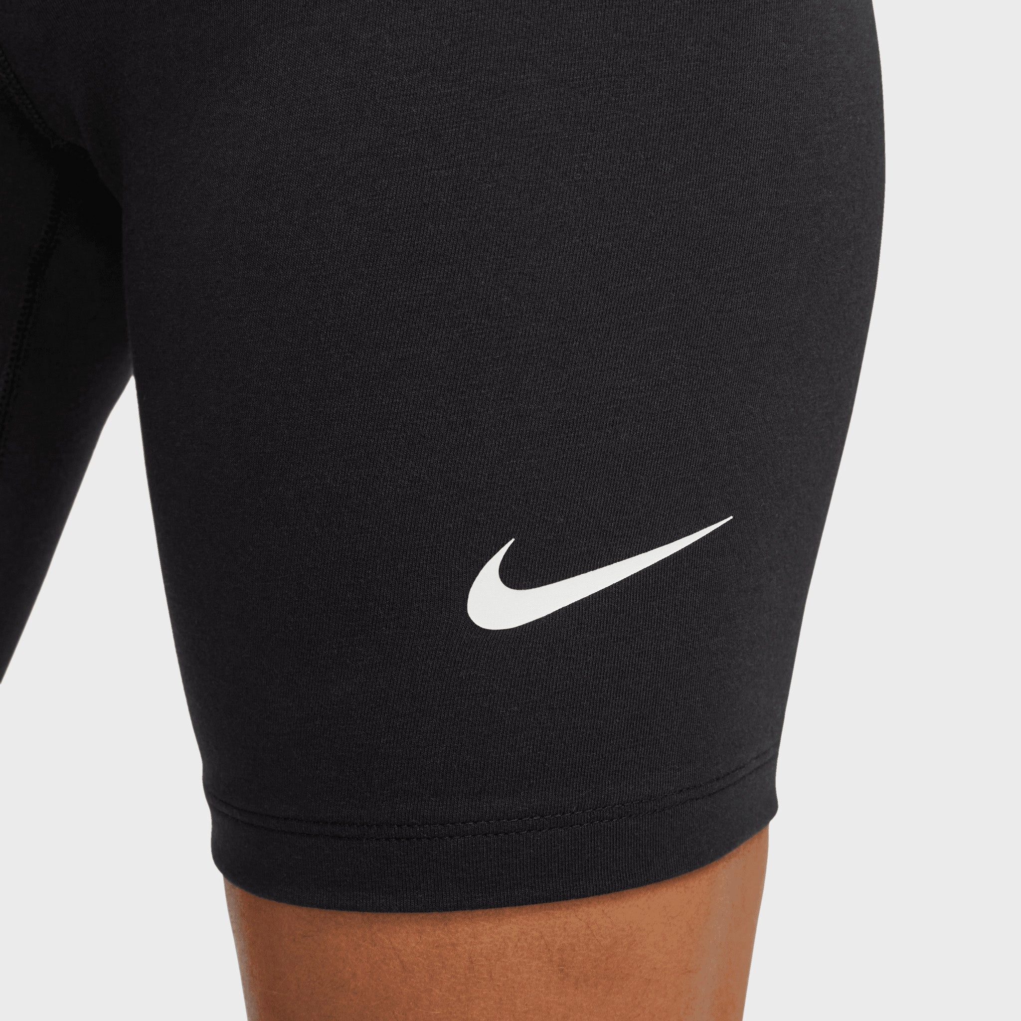Nike Sportswear Women's 8 High-Rise Biker Shorts Black / Sail