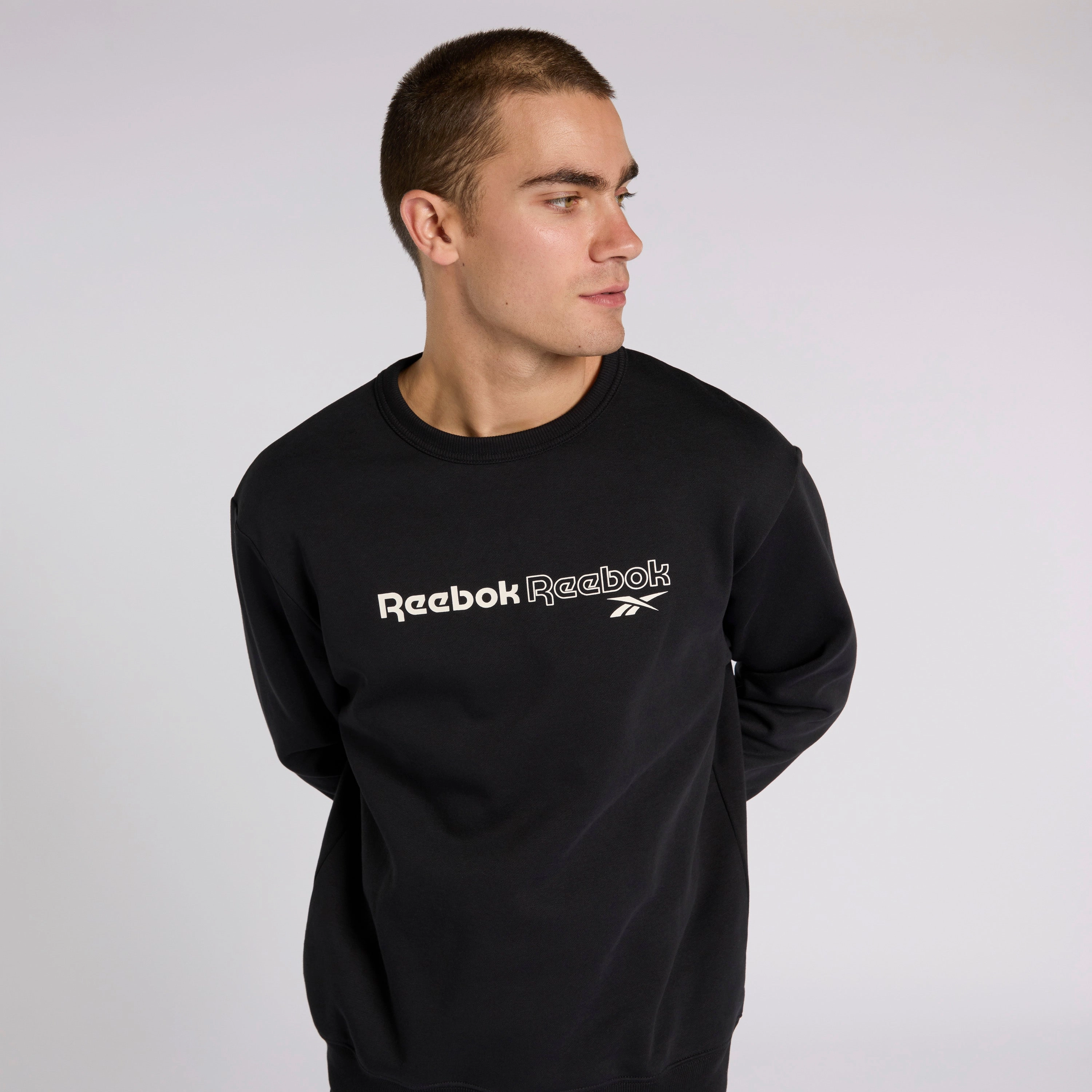 Ri Brand Proud Crew Black