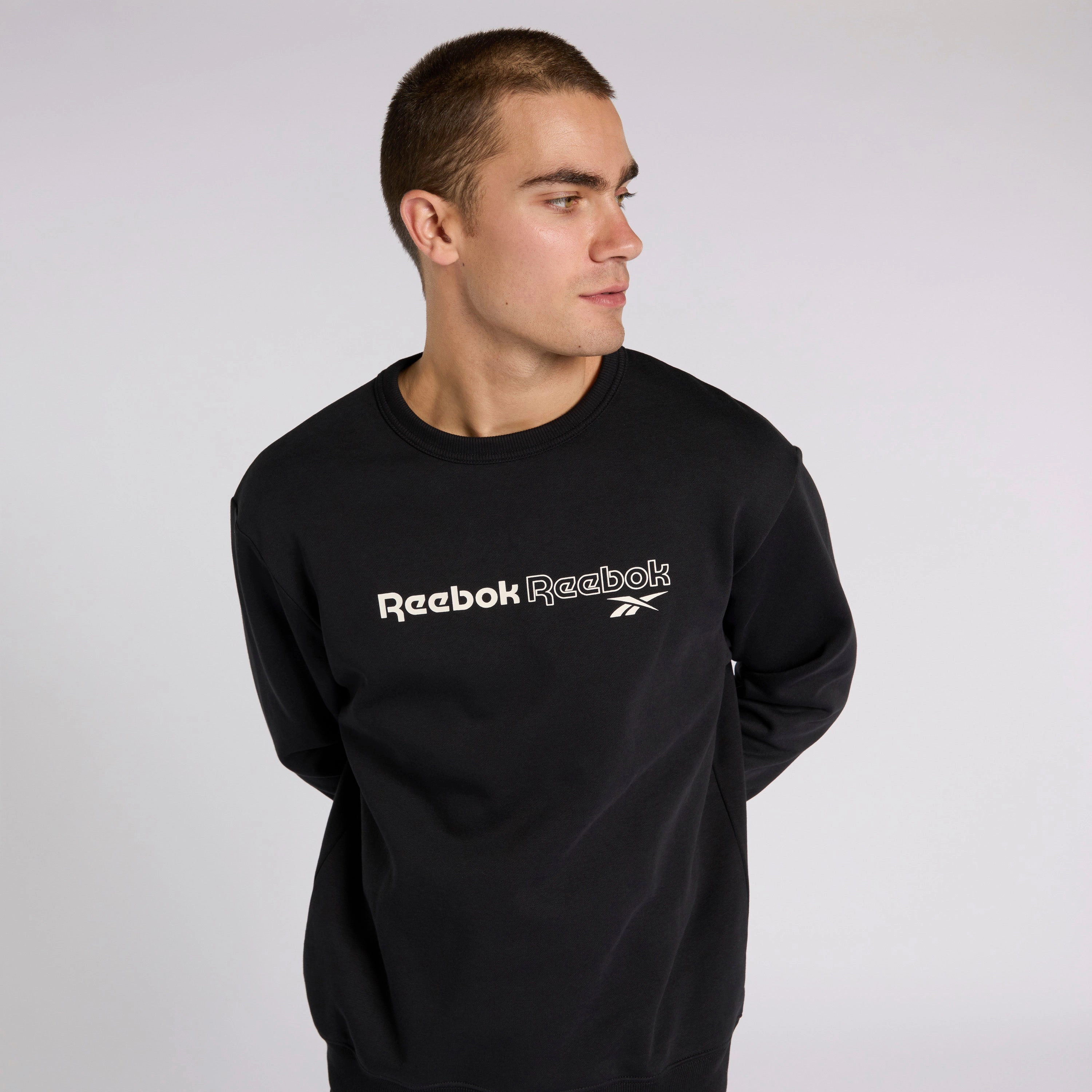 Ri Brand Proud Crew Black
