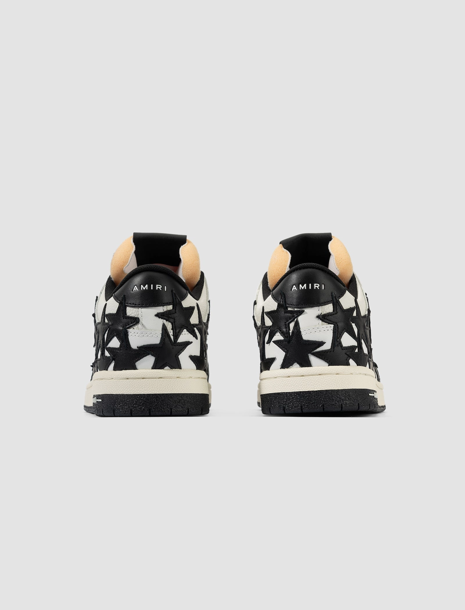STARS COURT LOW TOP BLACK