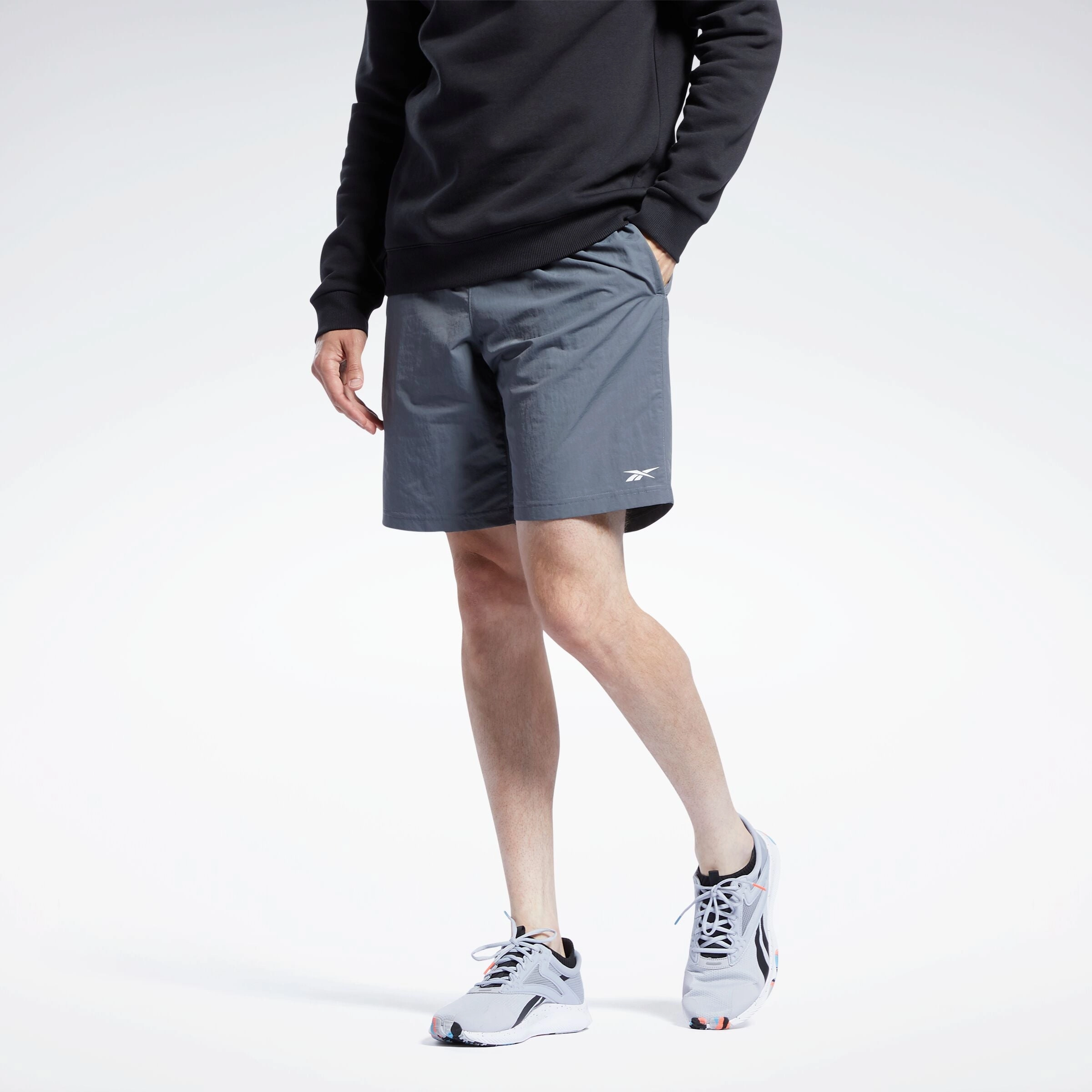 Training Essentials Utility Shorts Cold Grey 6