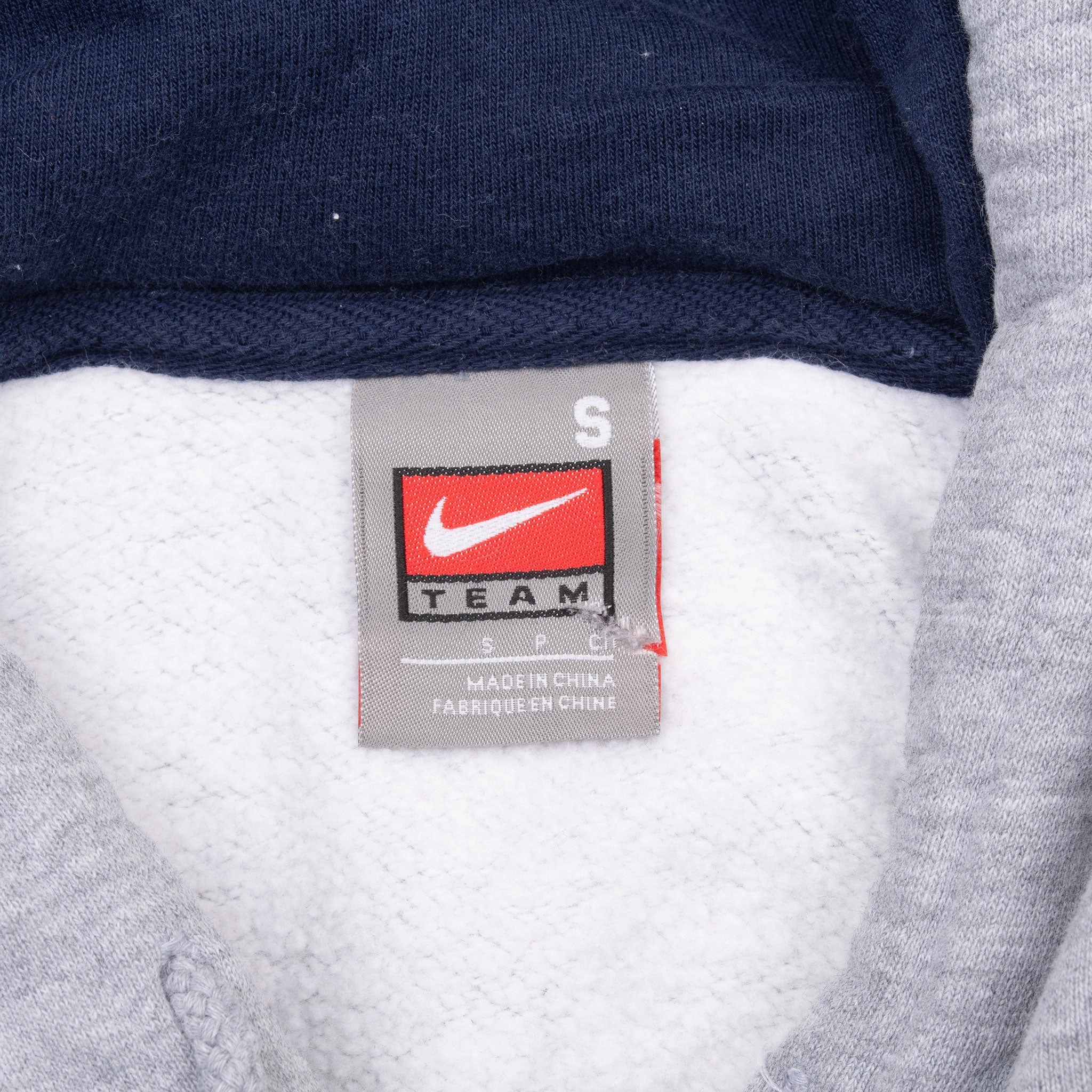 VINTAGE NIKE NCAA BYU BRIGHAM YOUNG GREY HOODIE SWEATSHIRT 2000S SMALL